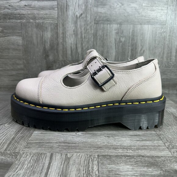 Dr. Marten's Bethan Women's size 11 Leather Light Taupe Shoes - Picture 2 of 8